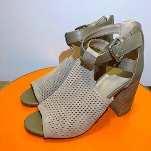 MARC FISHER - TAUPEHEELS ANKLE BOOTIES